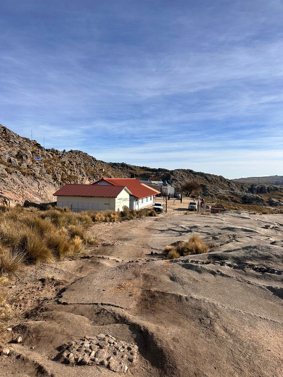 Escuelas de Montaña: Calendario Alternado, Convivencia y Esfuerzo en las Alturas